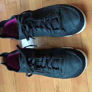 Clarks Original TriGenic Flex. Black Nubuck. Size 9